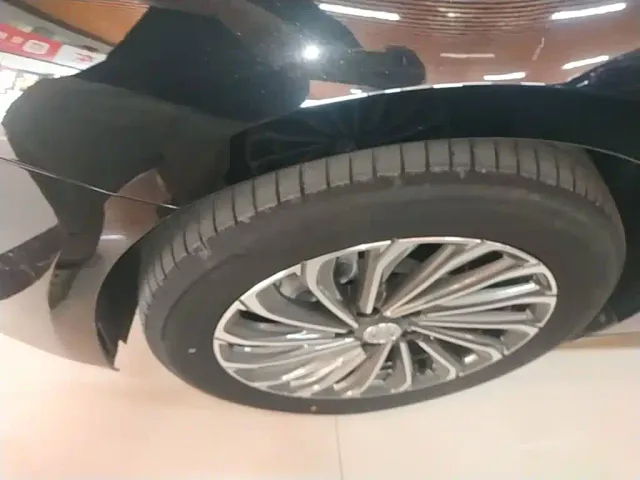 Buick LaCrosse — Фото автомобиля 22