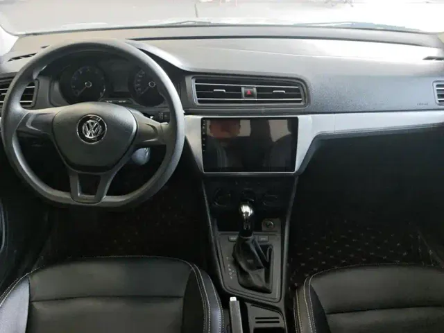 Volkswagen Lavida — Фото автомобиля 12