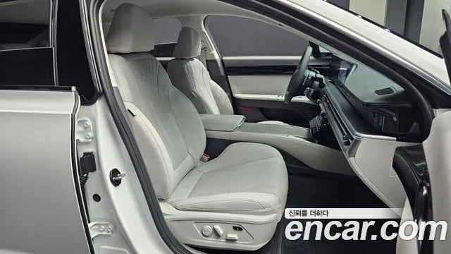 Hyundai Grandeur — Фото автомобиля 22