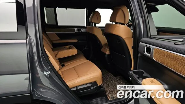 Hyundai Santa Fe — Фото автомобиля 18