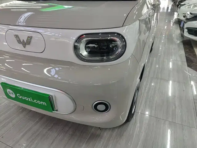 Wuling Hongguang Mini EV — Фото автомобиля 23