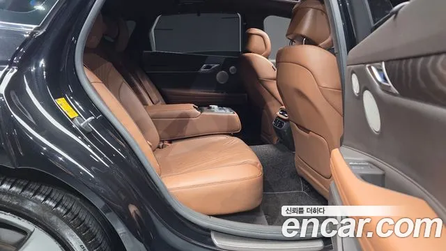 Genesis G80 RG3 — Фото автомобиля 17