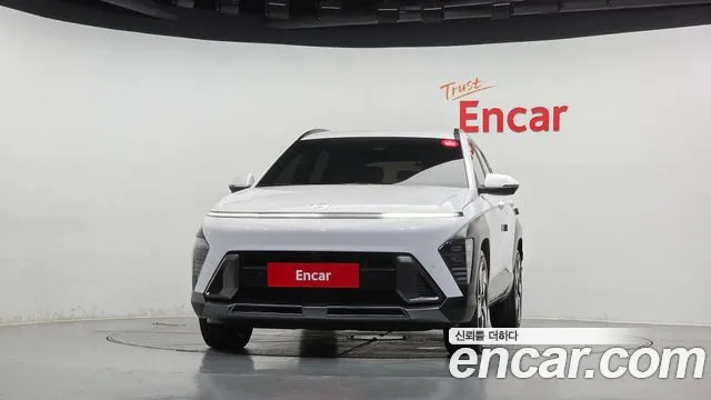 Hyundai Kona SX2 — Фото автомобиля 3