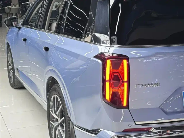 GAC Trumpchi GS8 — Фото автомобиля 7