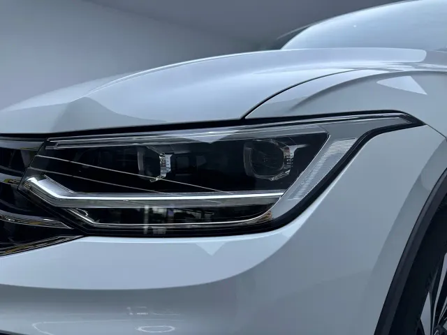 Volkswagen Tiguan L — Фото автомобиля 16