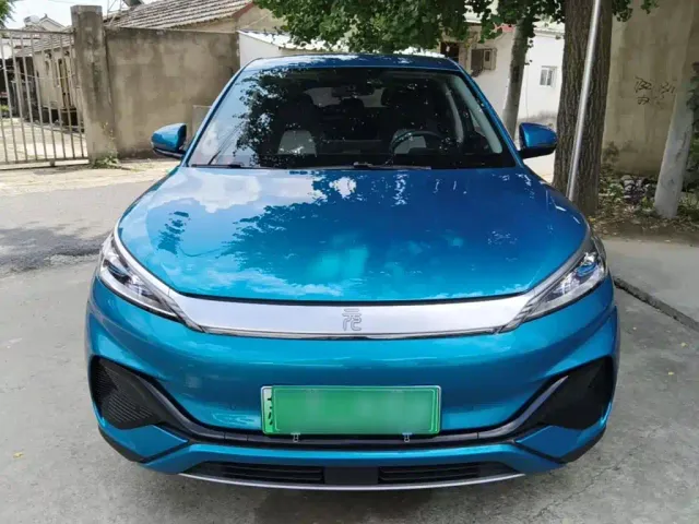 BYD Yuan PLUS — Фото автомобиля 2