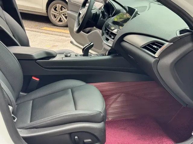 Cadillac CT5 — Фото автомобиля 5
