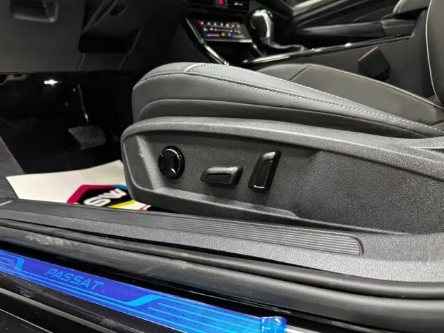 Volkswagen Passat — Фото автомобиля 16