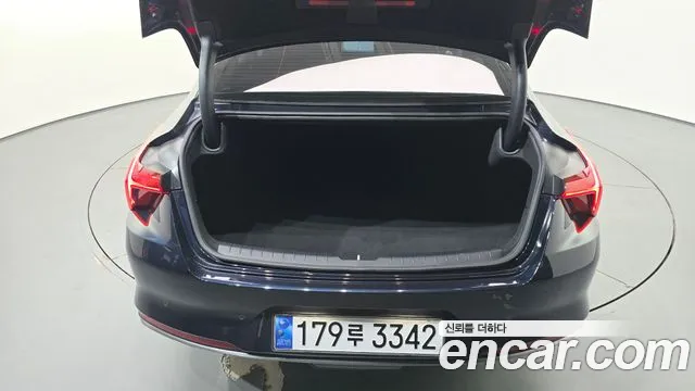 Kia K8 Hybrid — Фото автомобиля 22
