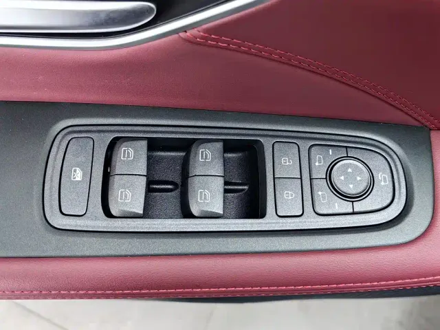 Jetour X70 Plus — Фото автомобиля 9
