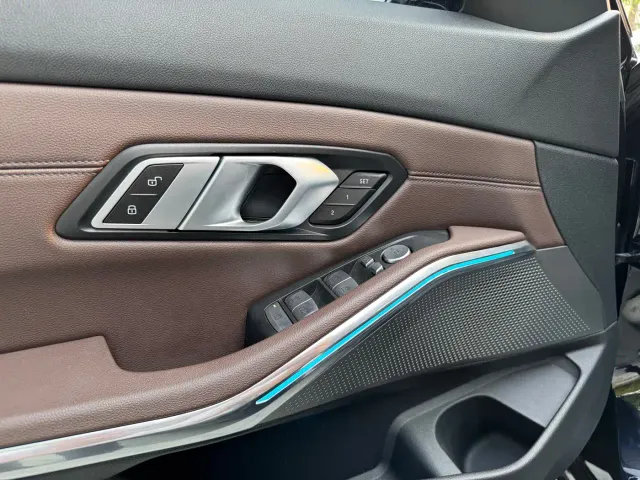 BMW 3 Series — Фото автомобиля 8