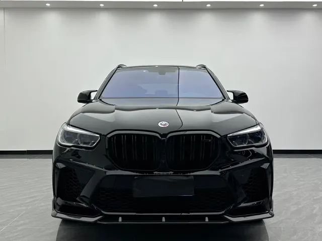 BMW X5 M — Фото автомобиля 2