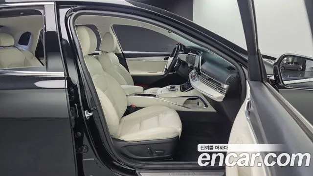 Hyundai Grandeur Новый Grandeur IG — Фото автомобиля 26