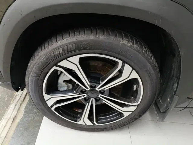 Geely Galaxy L7 — Фото автомобиля 22