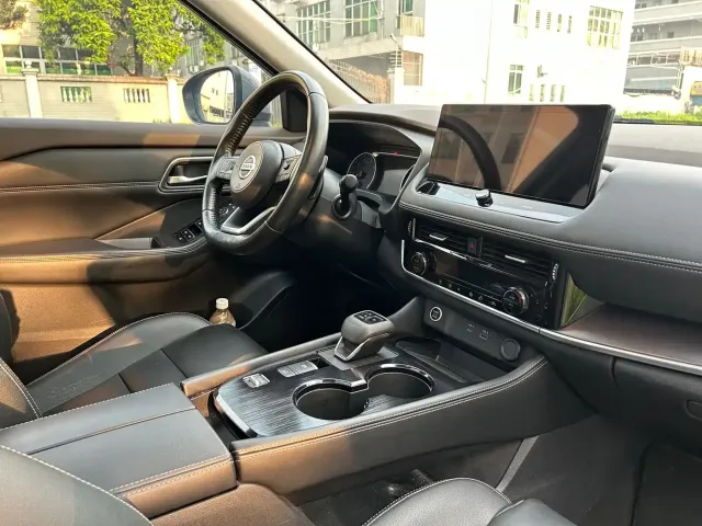 Nissan X-Trail — Фото автомобиля 12