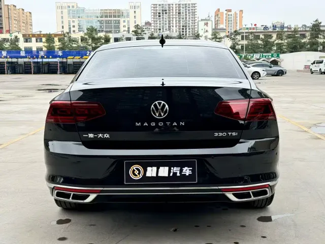 Volkswagen Magotan — Фото автомобиля 8