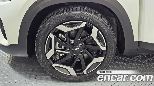 Kia Seltos New — Фото автомобиля 5