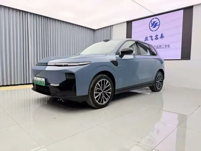 Фотография автомобиля — Leapmotor B10