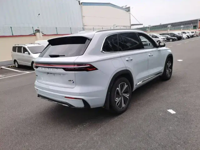 Geely Xingyue L — Фото автомобиля 6