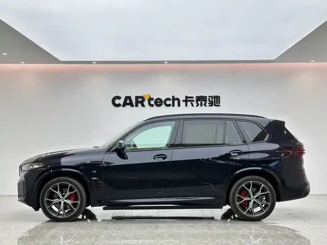 BMW X5 — Фото автомобиля 2