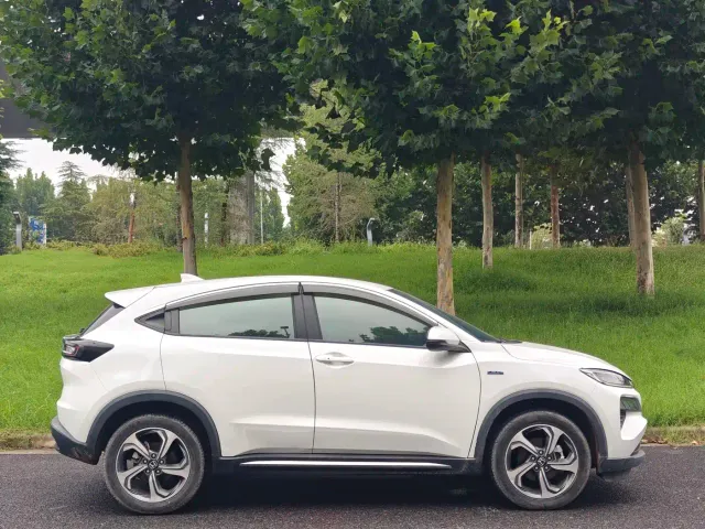 CIIMO Dongfeng Honda M-NV — Фото автомобиля 4