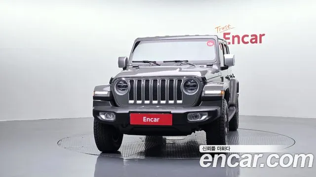 Jeep Wrangler Wrangler (JL) 2.0 Overland 4 двери — Фото автомобиля 3