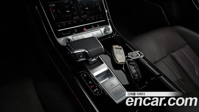Audi A8 55 TFSI quattro Premium LWB — Фото автомобиля 9