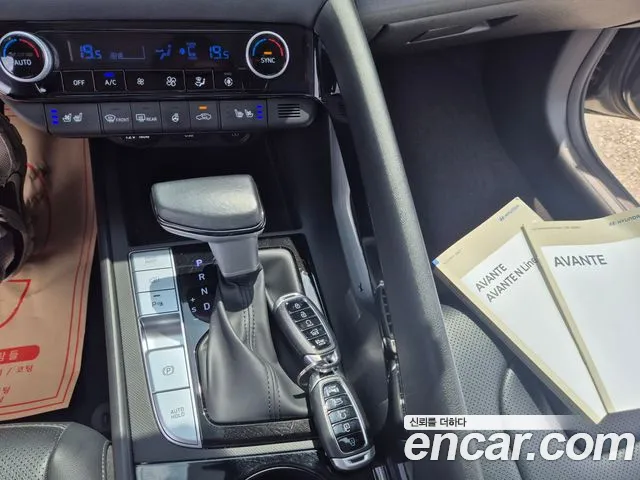 Hyundai AVANTE Avante (CN7) — Фото автомобиля 18