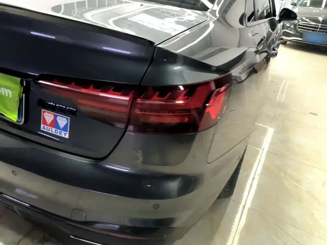 Audi A4L — Фото автомобиля 7