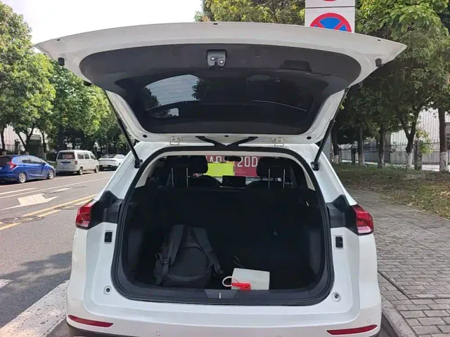 Haval H6 — Фото автомобиля 18