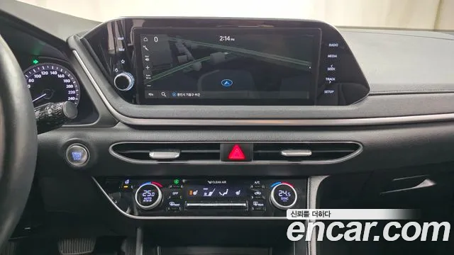 Hyundai Sonata — Фото автомобиля 14