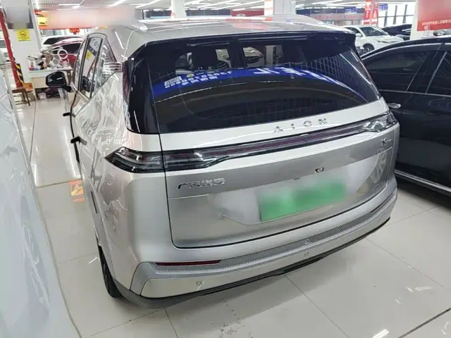 GAC Aion Y — Фото автомобиля 4