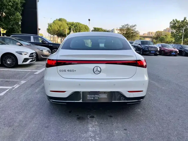 Mercedes-Benz EQS — Фото автомобиля 6