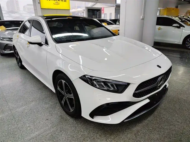 Mercedes-Benz A-Class — Фото автомобиля 21