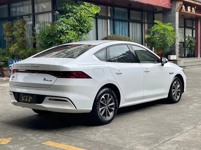 BYD Qin PLUS — Фото автомобиля 4