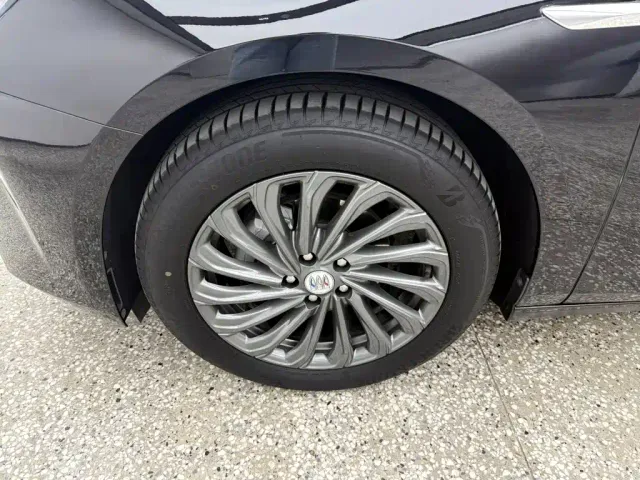 Buick LaCrosse — Фото автомобиля 15