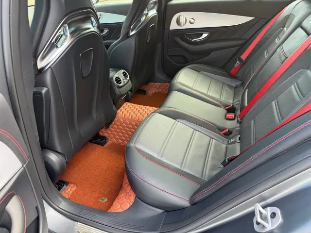 Mercedes-Benz E-Class AMG — Фото автомобиля 16