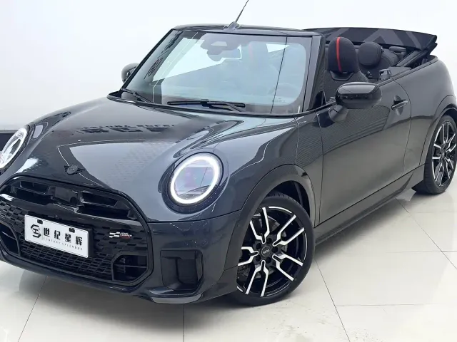 MINI Hatch — Фото автомобиля 3