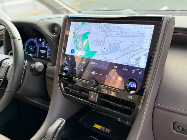 Toyota Alphard — Фото автомобиля 13