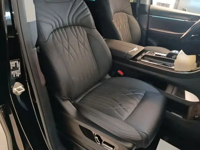 GAC Trumpchi M8 — Фото автомобиля 24