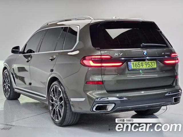 BMW X7 — Фото автомобиля 4