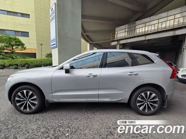 Вольво XC60 — Фото автомобиля 7