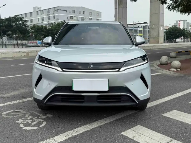 BYD Yuan UP — Фото автомобиля 2