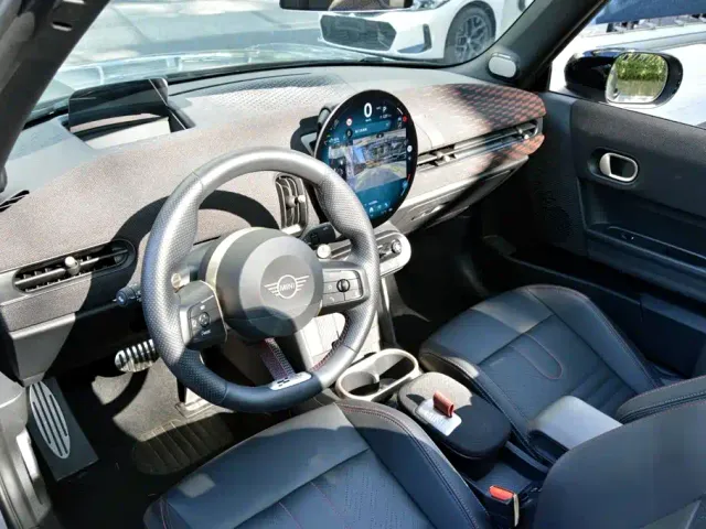 MINI John Cooper Works — Фото автомобиля 6
