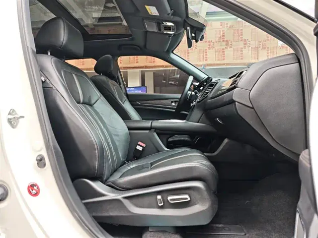 Honda UR-V — Фото автомобиля 21