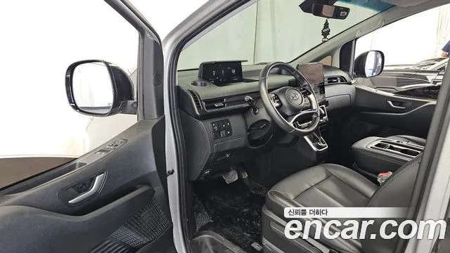 Hyundai Staria — Фото автомобиля 15