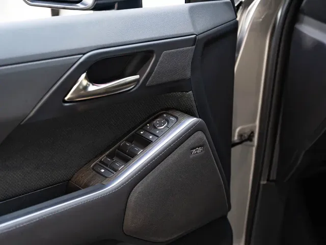 Lexus GX — Фото автомобиля 19