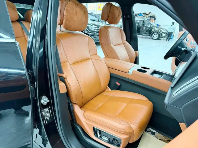 Li Auto L7 — Фото автомобиля 20