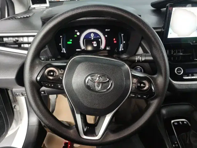 Toyota Corolla — Фото автомобиля 10