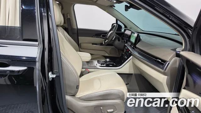 Kia Canival Carnival 4 поколение Бензин 9 мест Hi-Limousine — Фото автомобиля 22